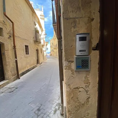 Casa 68 Ortigia *